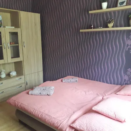 Apartamento Napsugár *