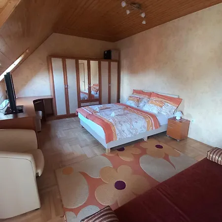 Apartamento Napsugár *