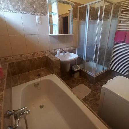 Napsugár Apartamento *